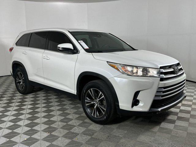 used 2019 Toyota Highlander car, priced at $22,598