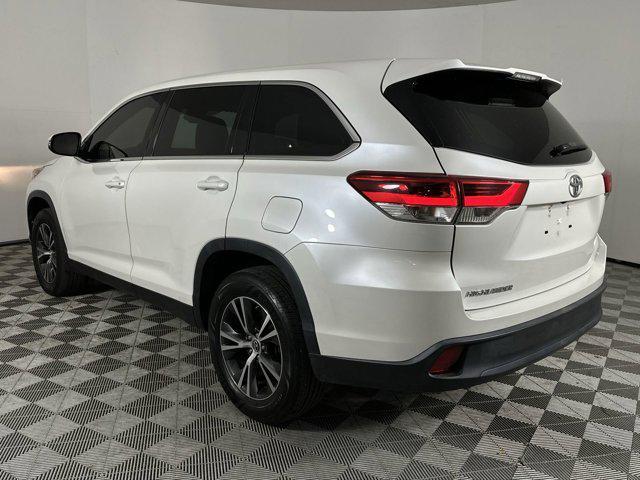 used 2019 Toyota Highlander car, priced at $22,598