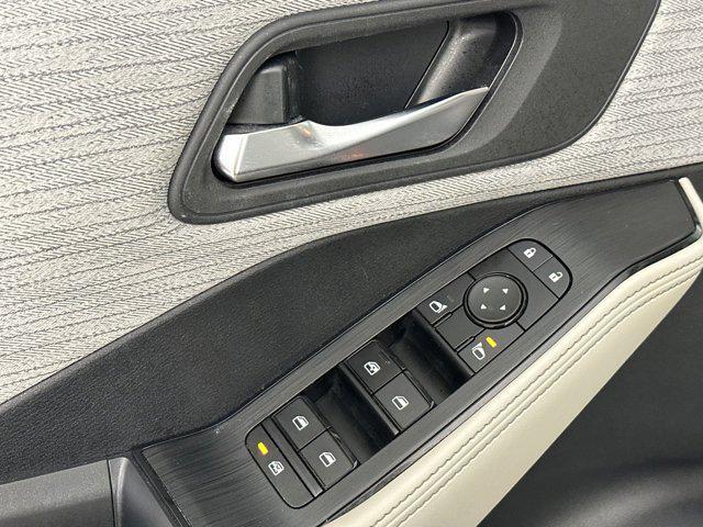 used 2023 Nissan Rogue car, priced at $18,998