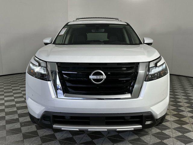 new 2025 Nissan Pathfinder car, priced at $41,395