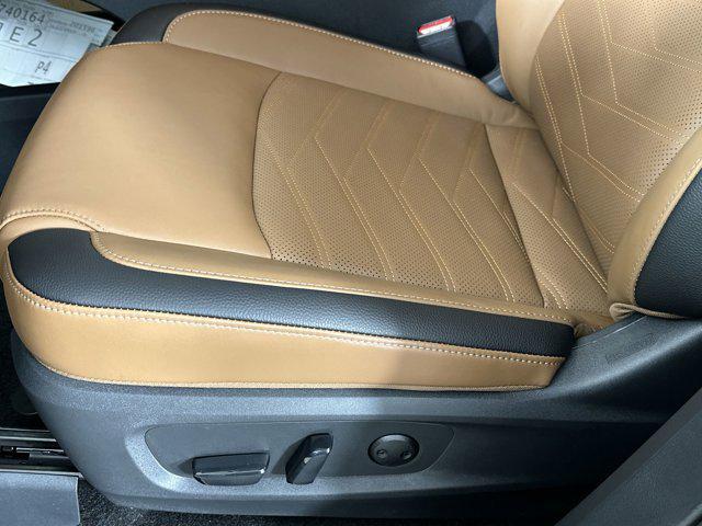 new 2025 Nissan Pathfinder car, priced at $48,943