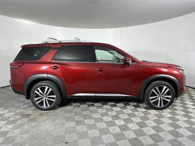 new 2025 Nissan Pathfinder car, priced at $48,943
