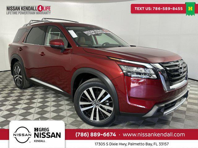 new 2025 Nissan Pathfinder car, priced at $48,943