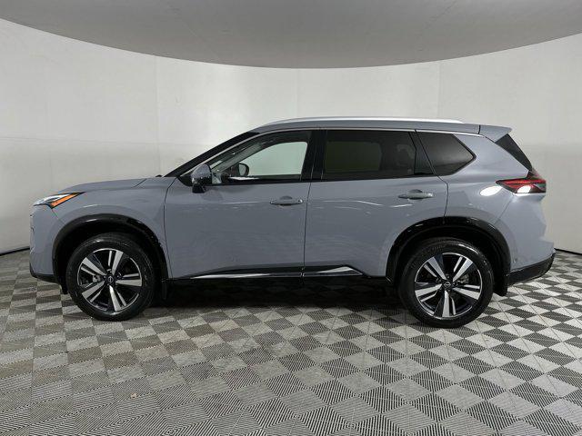 used 2024 Nissan Rogue car, priced at $32,998