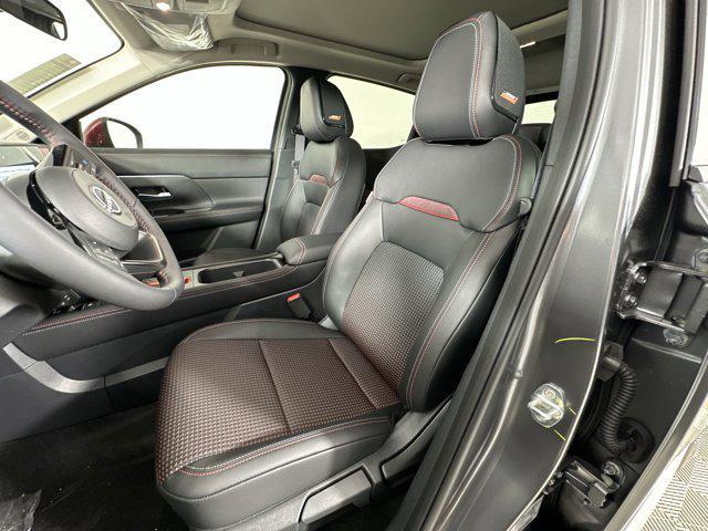 new 2025 Nissan Kicks car, priced at $29,921