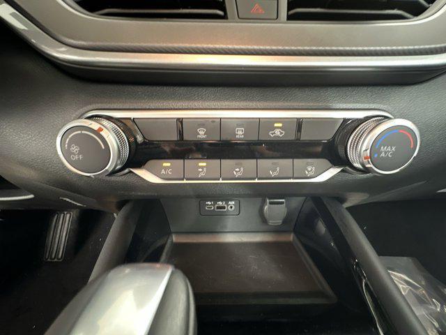 new 2025 Nissan Altima car, priced at $29,850