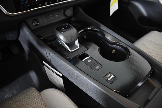 new 2025 Nissan Rogue car, priced at $31,062