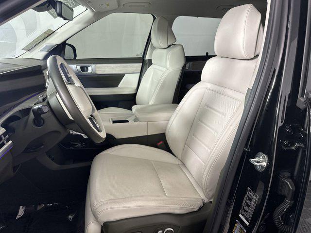 used 2024 Hyundai Santa Fe car, priced at $31,496