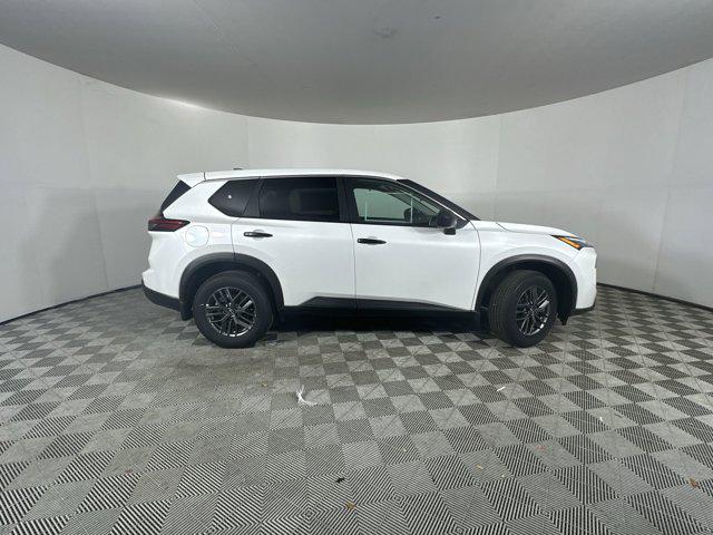 new 2025 Nissan Rogue car, priced at $29,994