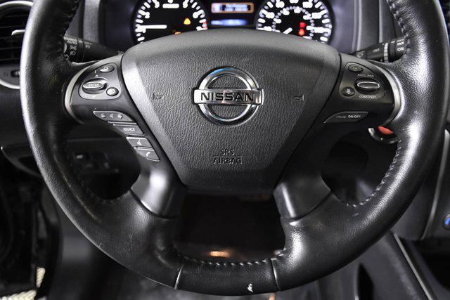 used 2020 Nissan Pathfinder car, priced at $14,995