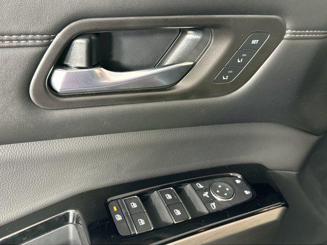 new 2025 Nissan Pathfinder car, priced at $48,943