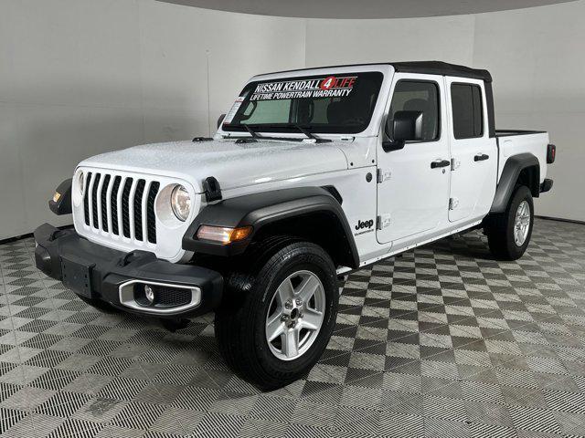 used 2023 Jeep Gladiator car, priced at $24,366