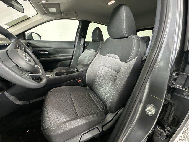 new 2025 Nissan Kicks car, priced at $24,549