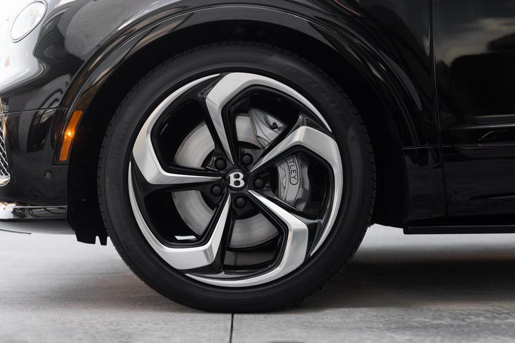 used 2025 Bentley Bentayga car, priced at $263,582