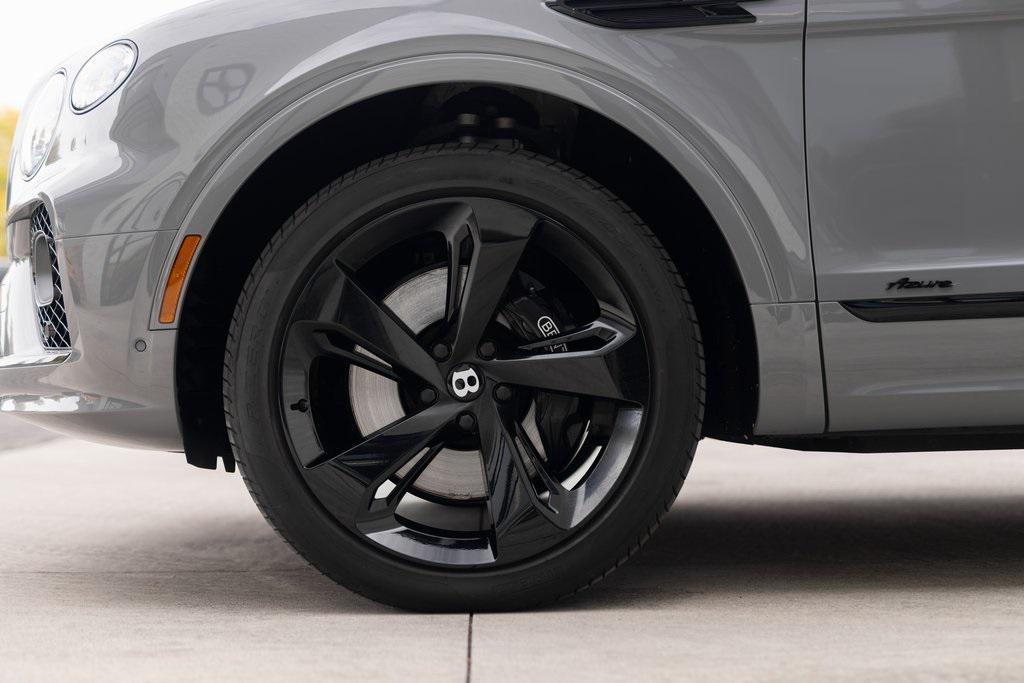 used 2023 Bentley Bentayga car, priced at $165,037
