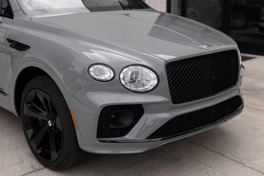 used 2023 Bentley Bentayga car, priced at $165,037