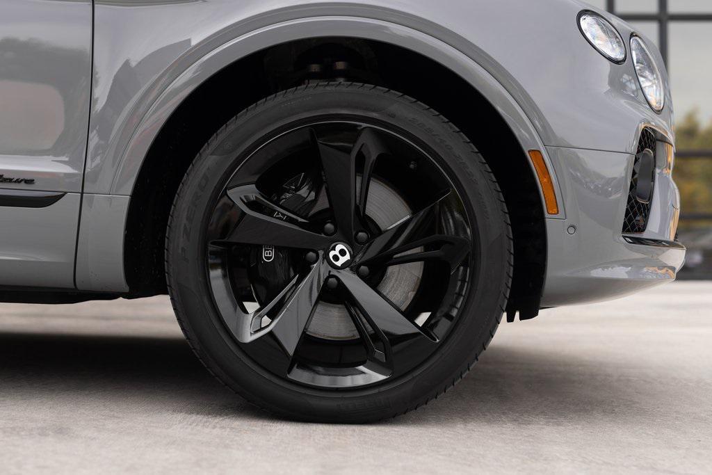 used 2023 Bentley Bentayga car, priced at $165,037