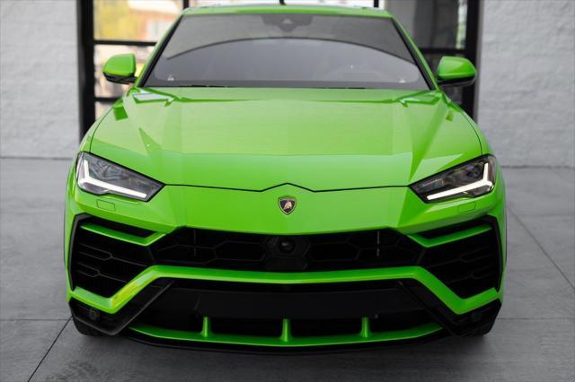 used 2022 Lamborghini Urus car, priced at $249,430