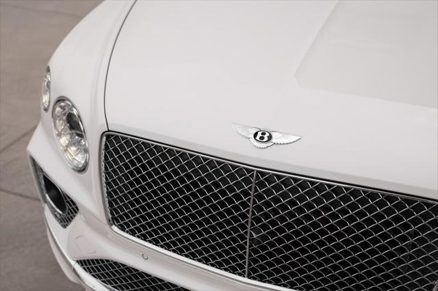 used 2022 Bentley Bentayga car, priced at $152,248