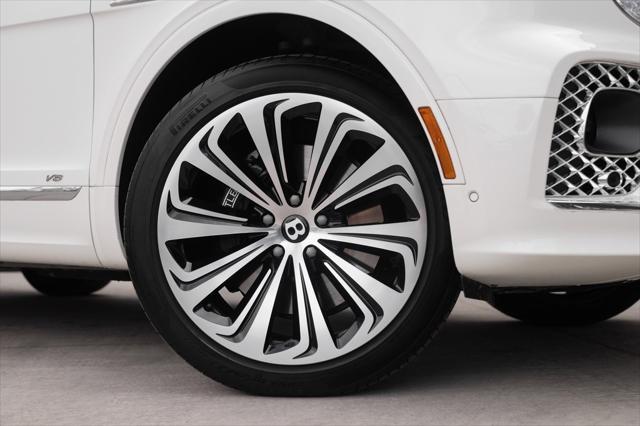 used 2022 Bentley Bentayga car, priced at $152,248