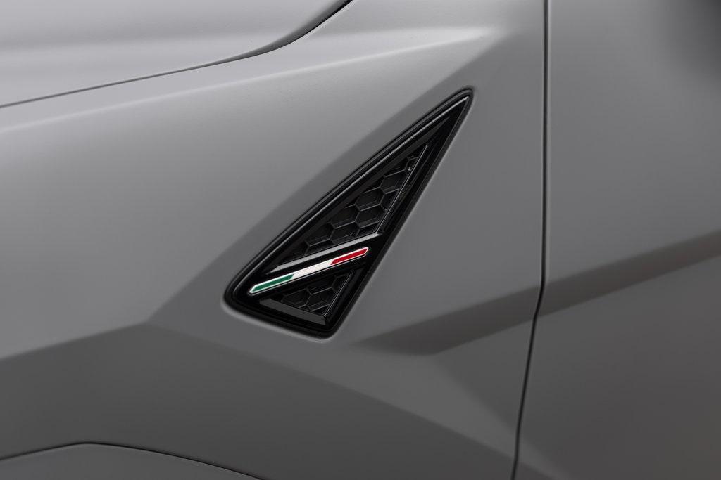 used 2024 Lamborghini Urus car, priced at $253,149