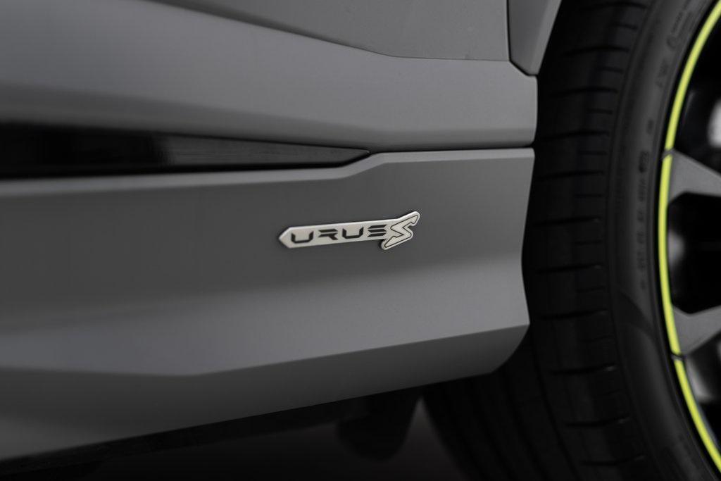 used 2024 Lamborghini Urus car, priced at $253,149