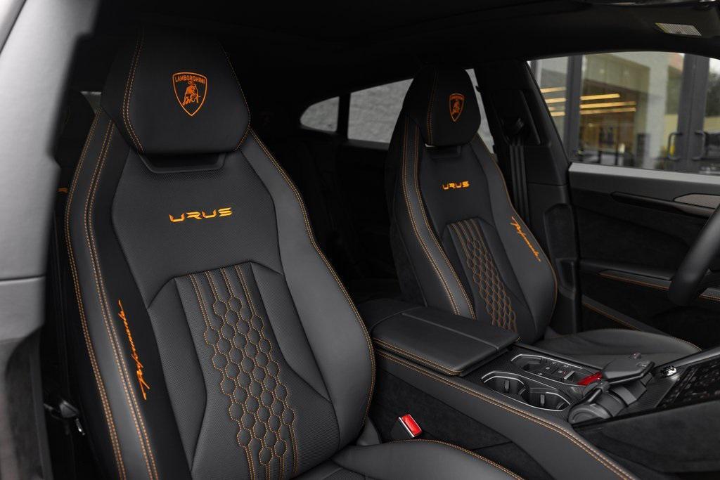 used 2024 Lamborghini Urus car, priced at $301,416