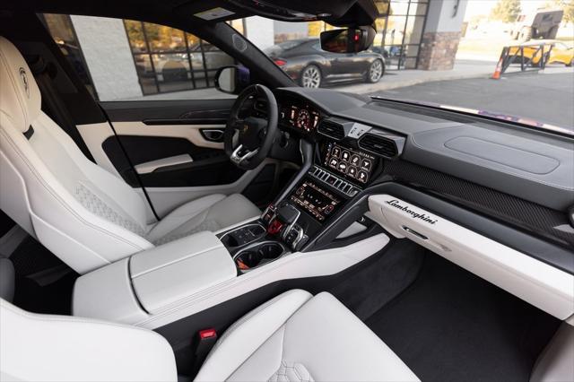 used 2022 Lamborghini Urus car, priced at $223,559