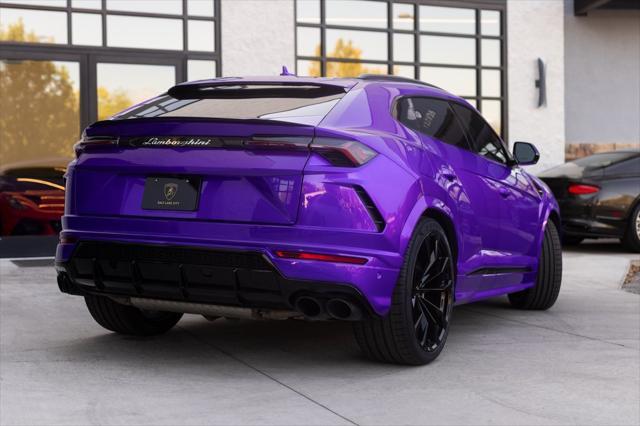 used 2022 Lamborghini Urus car, priced at $223,559