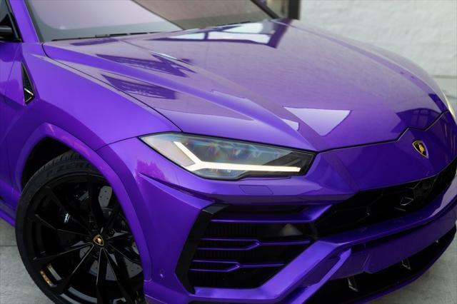 used 2022 Lamborghini Urus car, priced at $223,559