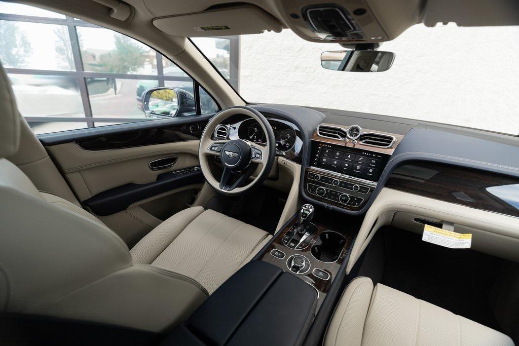 used 2021 Bentley Bentayga car, priced at $133,744