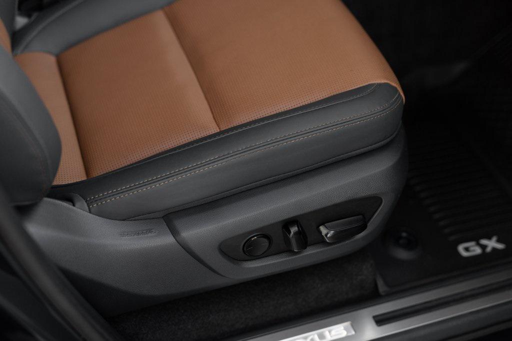 used 2024 Lexus GX 550 car, priced at $94,729