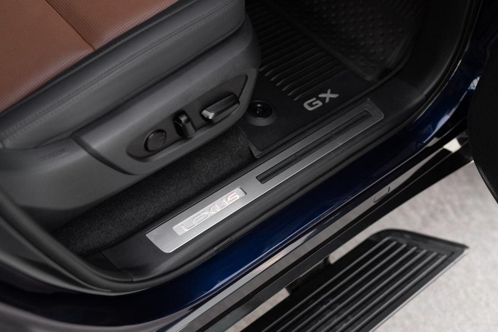 used 2024 Lexus GX 550 car, priced at $94,729