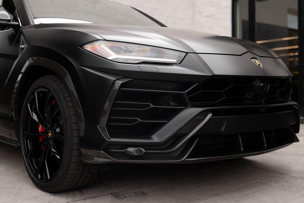 used 2022 Lamborghini Urus car