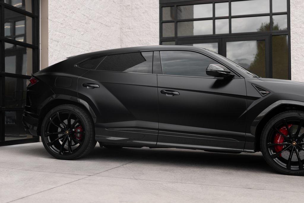 used 2022 Lamborghini Urus car