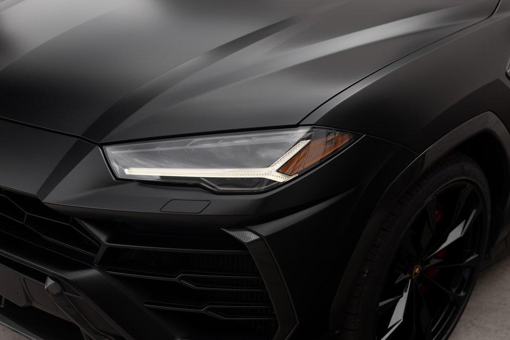 used 2022 Lamborghini Urus car