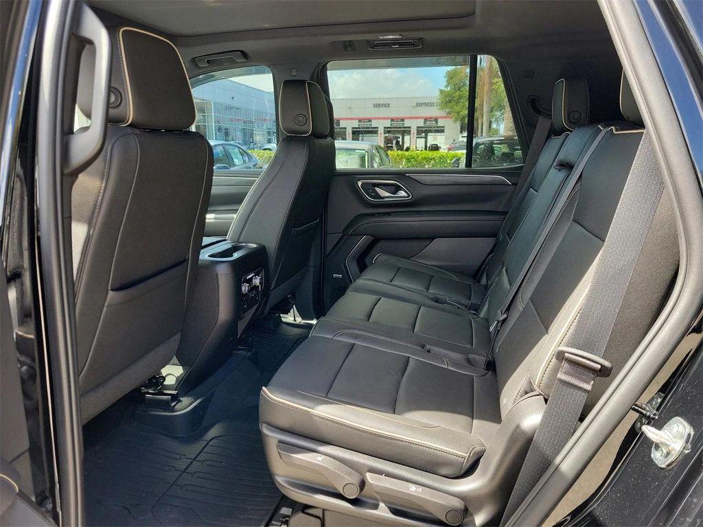 used 2022 GMC Yukon car, priced at $51,195