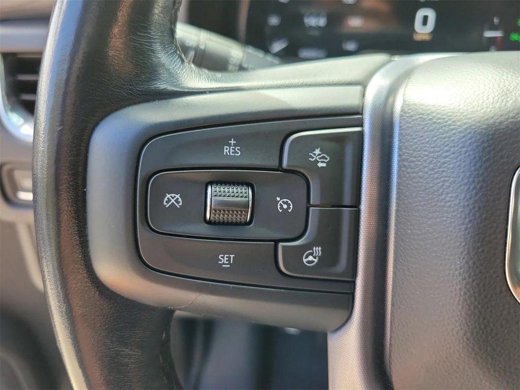 used 2022 GMC Yukon car, priced at $51,195