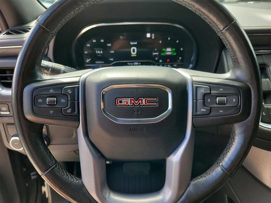 used 2022 GMC Yukon car, priced at $51,195