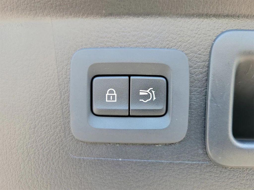 used 2024 Mazda CX-50 car, priced at $22,995