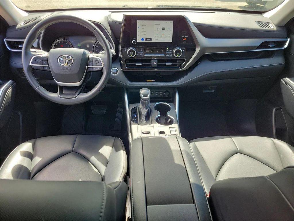 used 2024 Toyota Highlander car, priced at $36,945