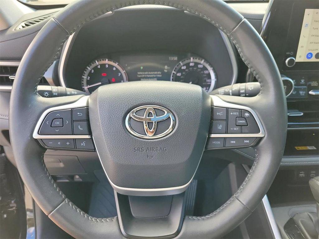 used 2024 Toyota Highlander car, priced at $36,945