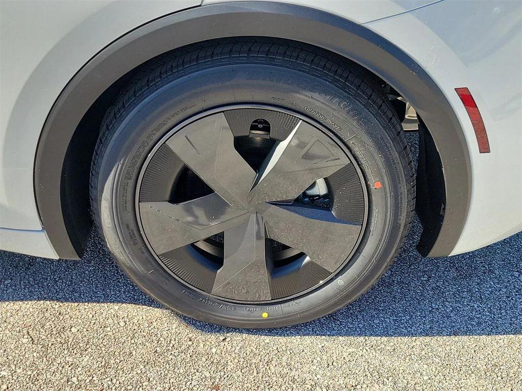 new 2026 Toyota Prius Plug-In Hybrid car, priced at $39,399