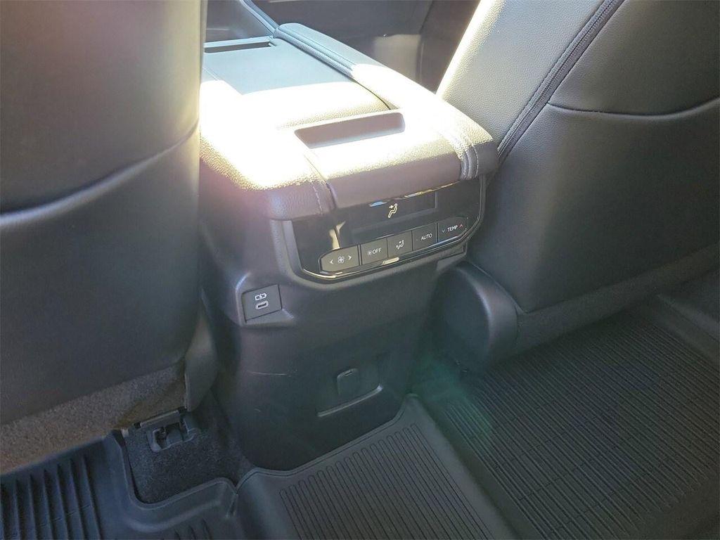 new 2026 Toyota Grand Highlander Hybrid car, priced at $49,602