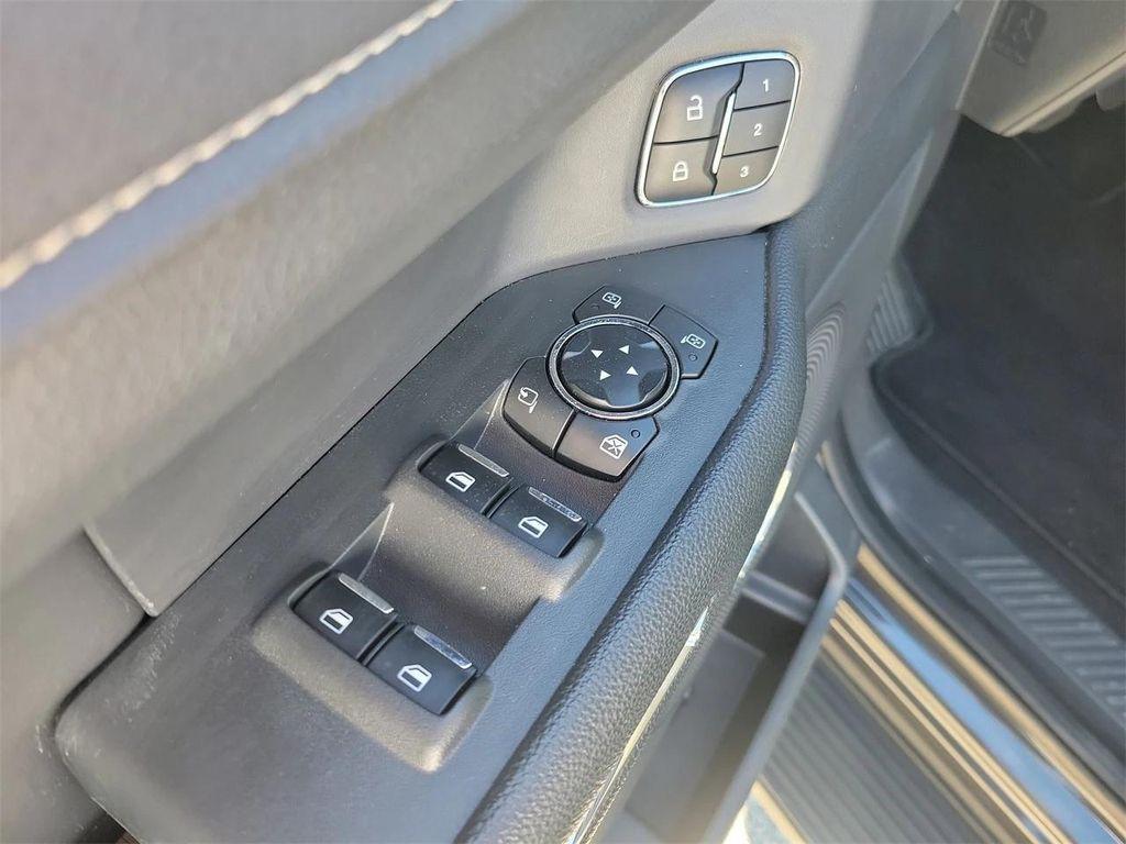 used 2024 Ford Expedition car, priced at $42,195