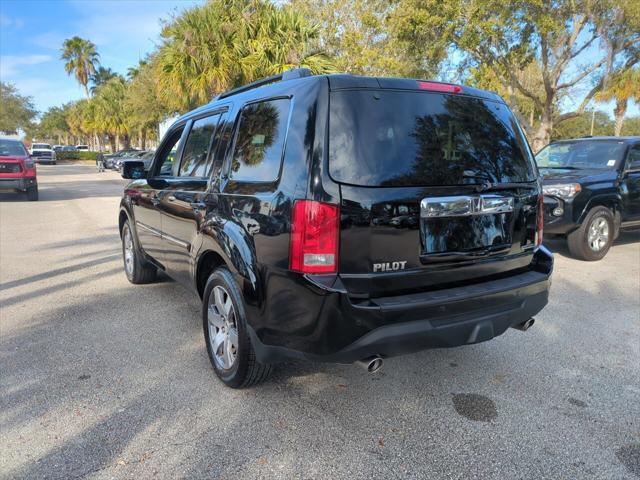 used 2014 Honda Pilot car, priced at $15,395