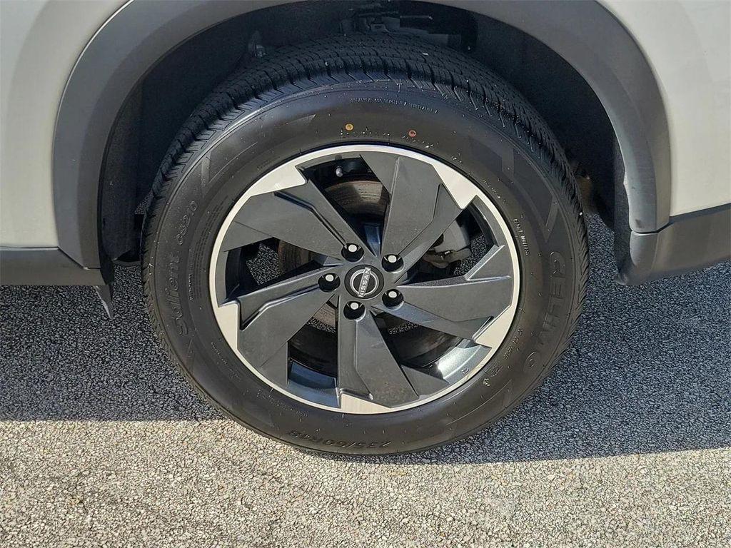 used 2024 Nissan Rogue car, priced at $20,295