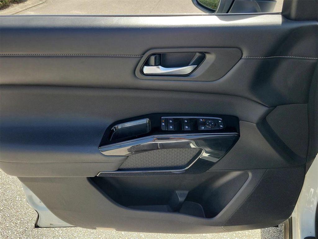 used 2022 Nissan Pathfinder car, priced at $28,495