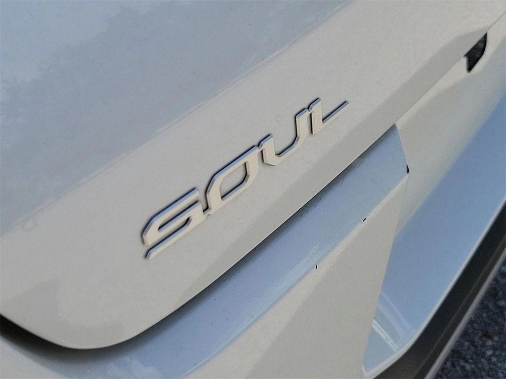 used 2024 Kia Soul car, priced at $15,295