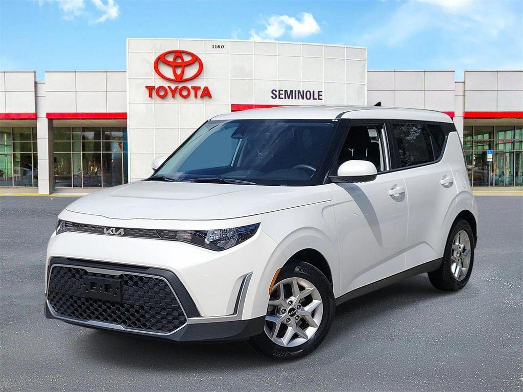 used 2024 Kia Soul car, priced at $15,395